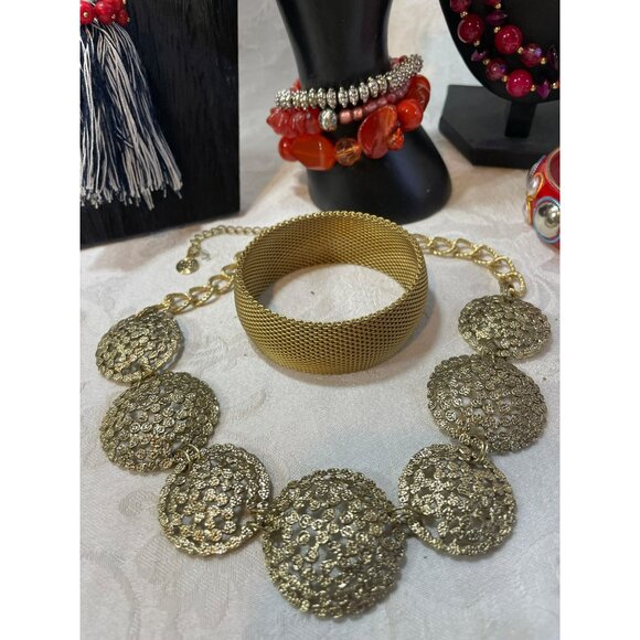 Vintage Jewelry Lot of Red & Gold Themed Multi-Layered Red Plastic Beaded Neckla - Picture 2 of 8